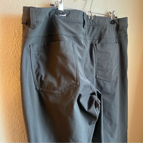 Lululemon ABC Pant Classic 
Obsidian - Picture 8 of 10